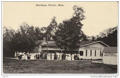 Detroit MN Minnesota, Shoreham Bakery Cafe Auto Service Station, c1910s/20s Vintage Postcard