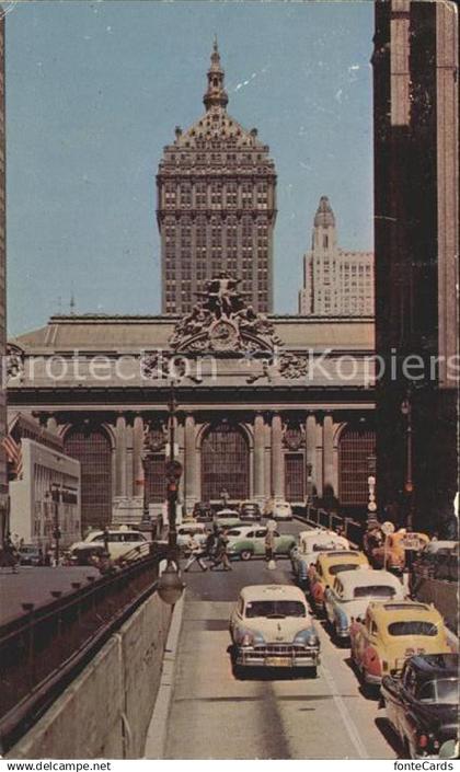 72282184 New York City Traffic ramp front Grand Central Terminal