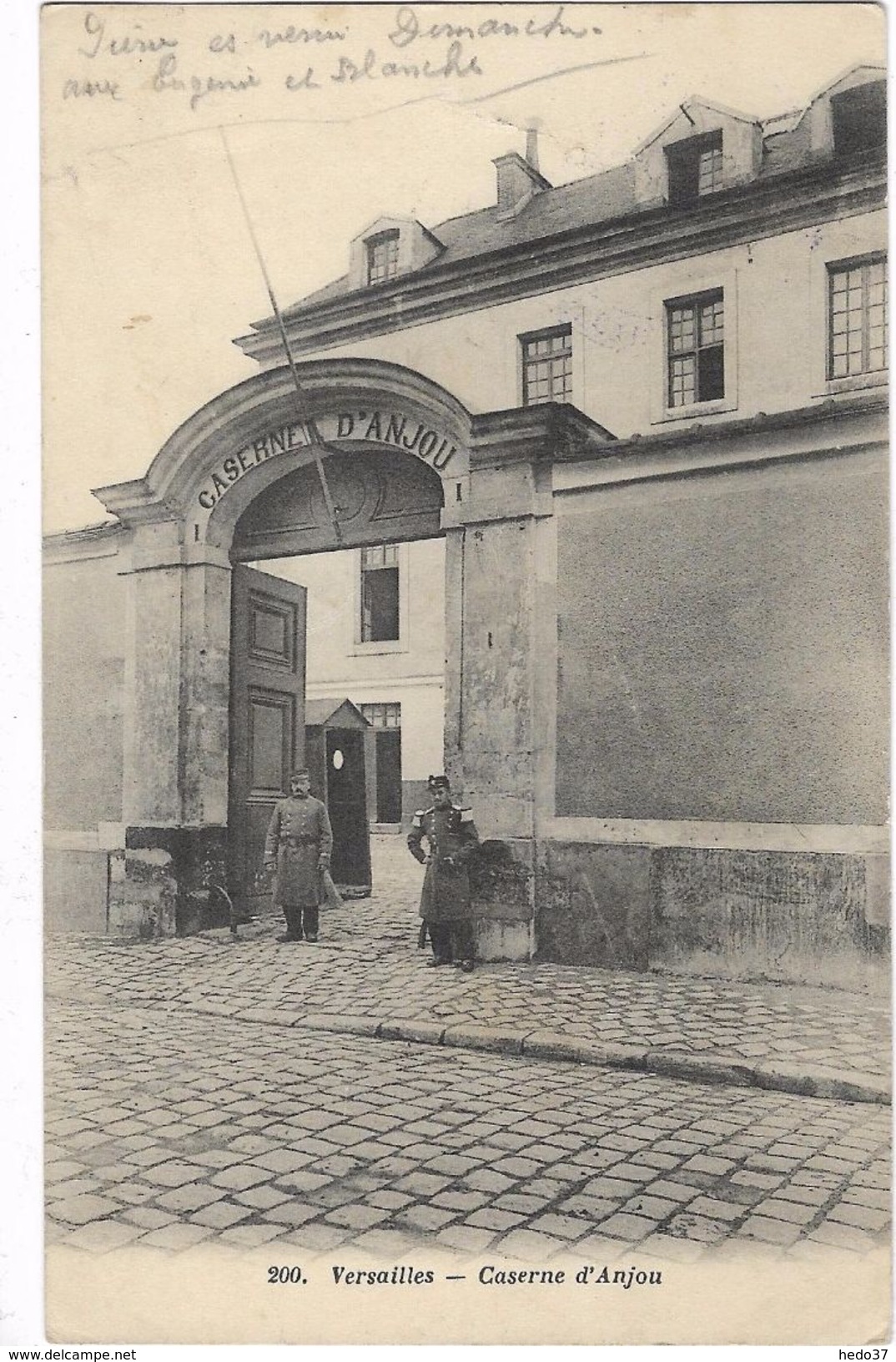 Versailles - Caserne d'Anjou