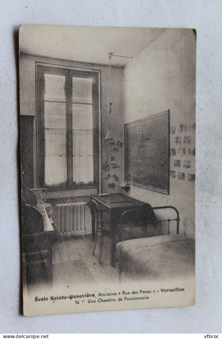 Versailles, école sainte Geneviève, une chambre de pensionnaire, Yvelines 78