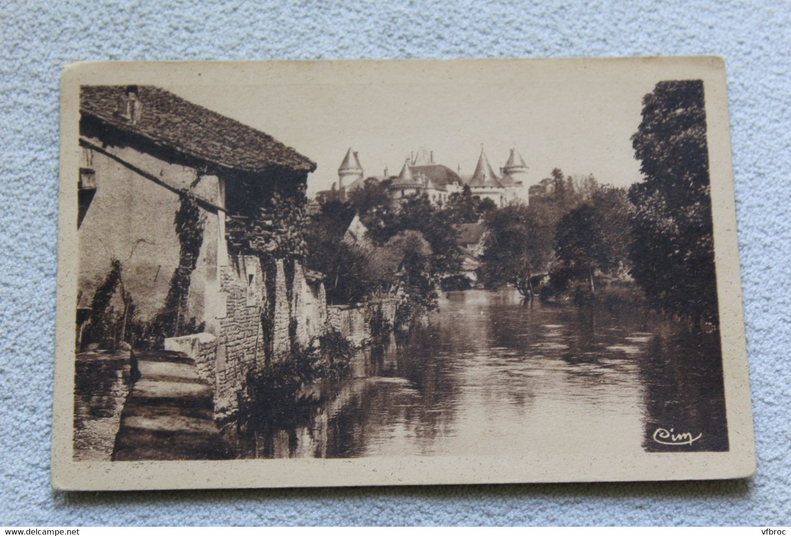 Verteuil, le château, Charente 16