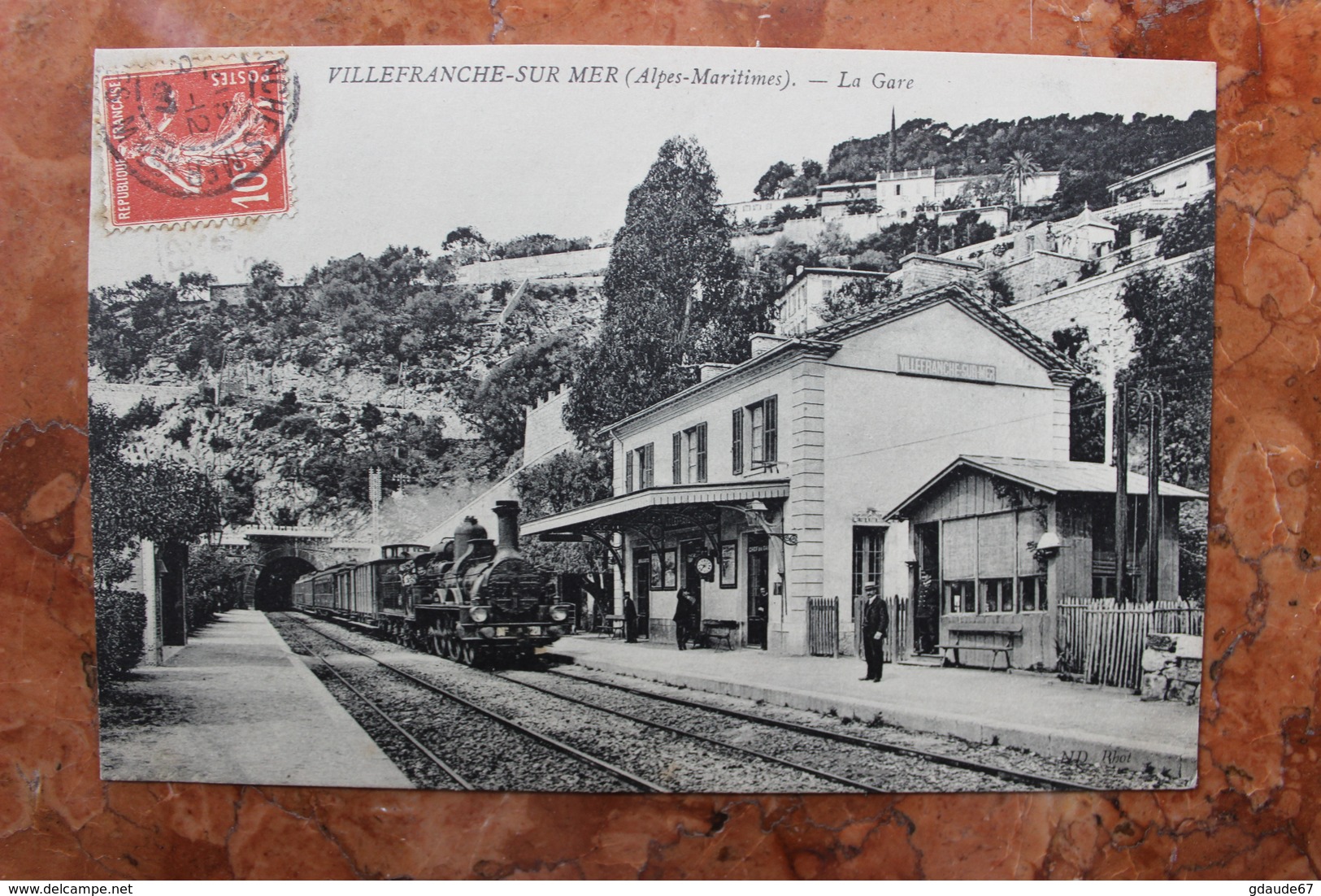 VILLEFRANCHE SUR MER (06) - LA GARE