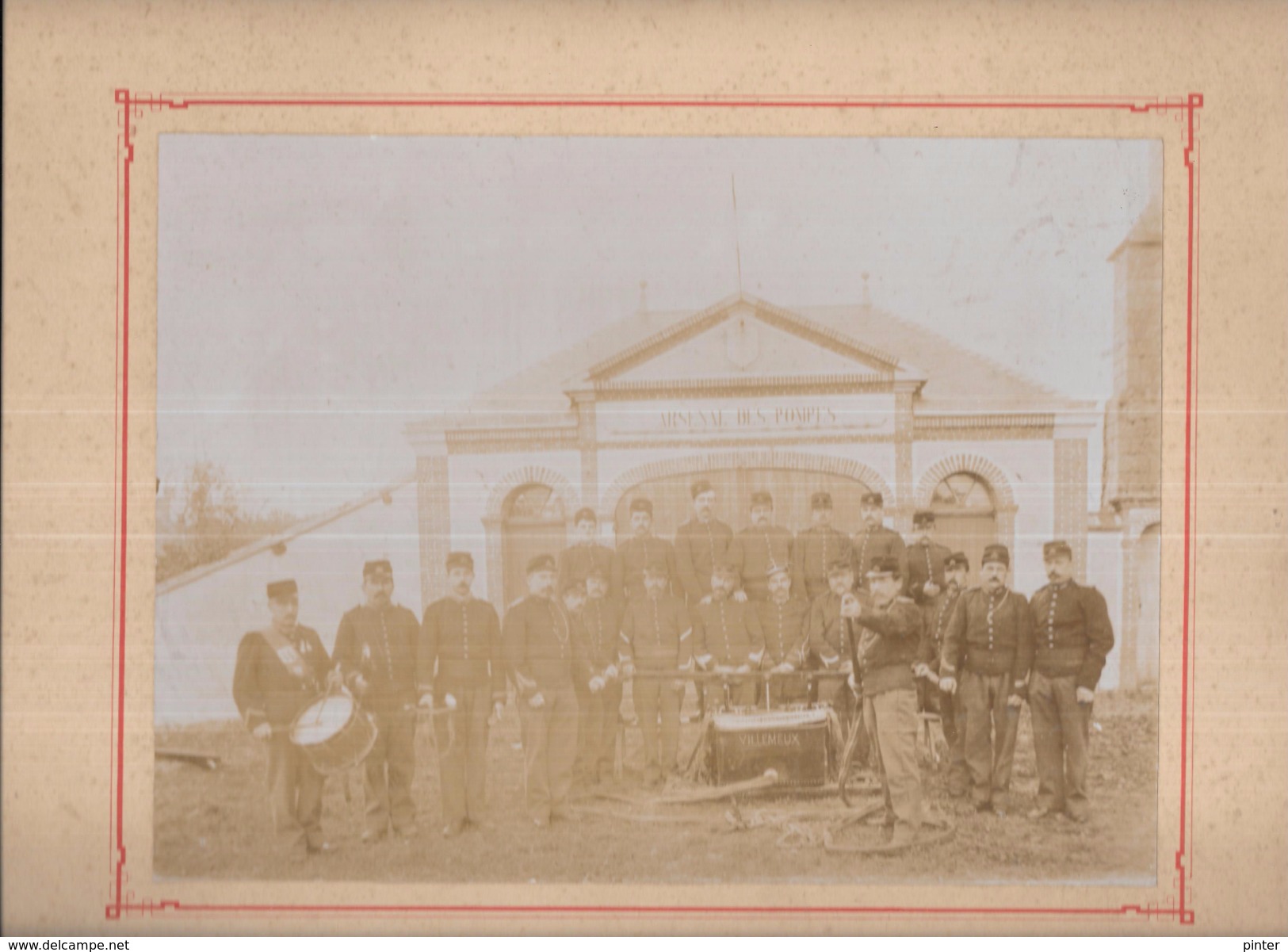 VILLEMEUX SUR EURE - Sapeurs-pompiers