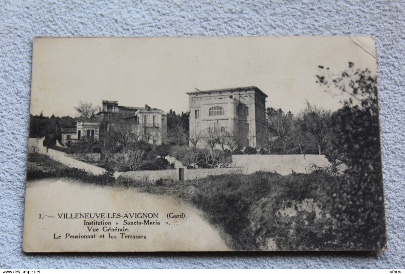 Villeneuve lès Avignon, institution Sancta Maria, vue générale, le pensionnat et les terrasses, Gard 30