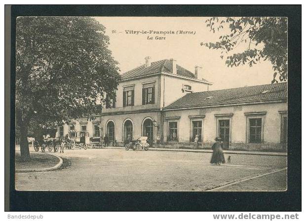 Vitry le François - La Gare (animée, éd. C.R. n°26 )