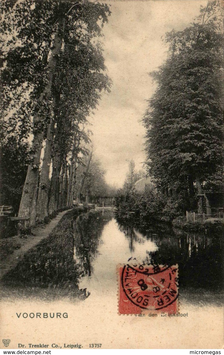 VOORBURG - Aan den Broeksloot