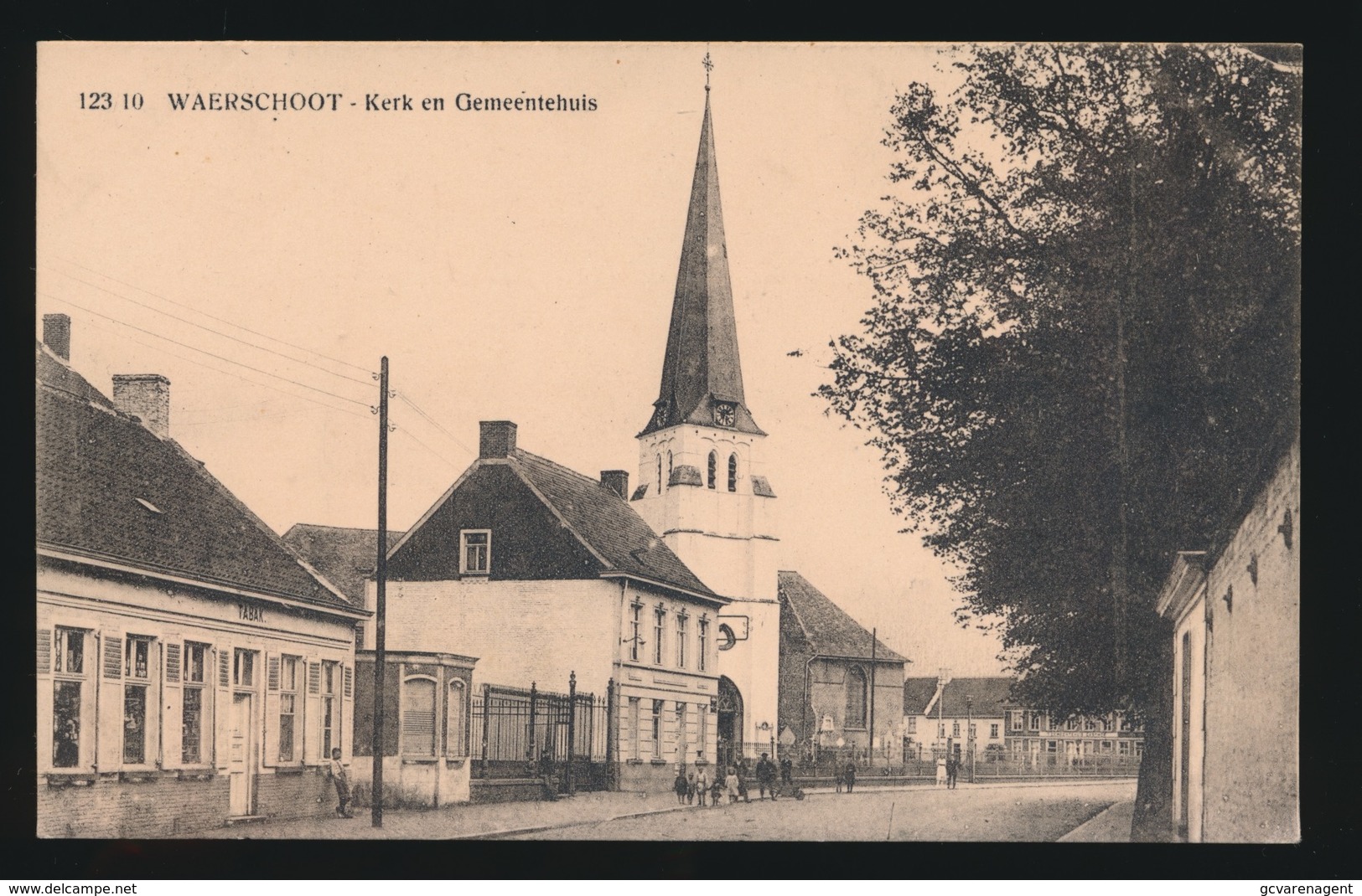 WAARSCHOOT  KERK EN GEMEENTEHUIS