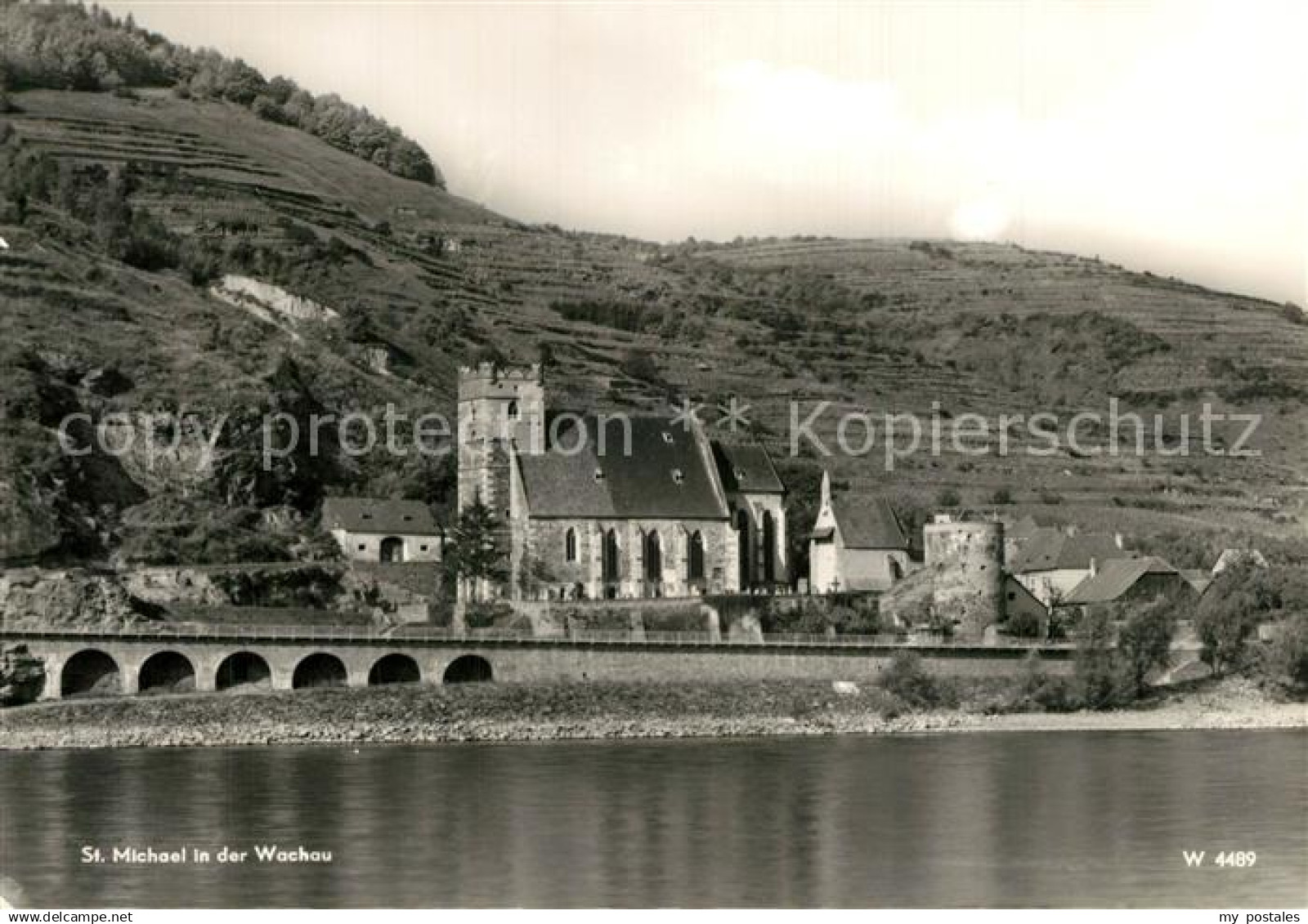 Wachau Oesterreich St Michael