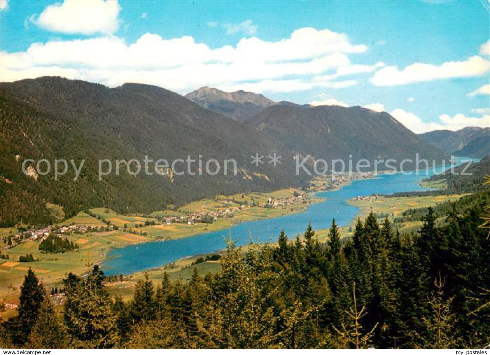 Weissensee Kaernten Panorama