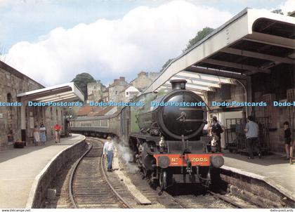 D039079 North Yorkshire. Pickering Station. North Yorkshire Moors Railway. Judge