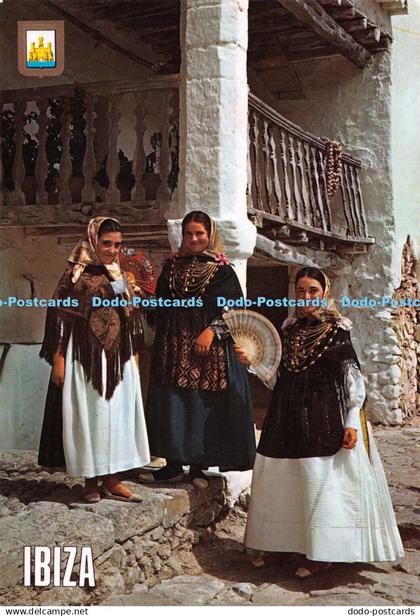 D086920 Ibiza. Ladies Fan. No. 105. Countrywomen of Ibiza. Subirats casanovas. E