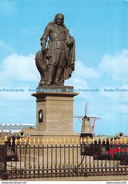 D091519 Vlissingen. Standbeeld M. A. de Ruyter. Dert Vlissingen Nadruk Verboden.