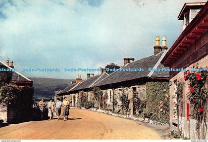 D092828 Luss Village. Loch Lomond. Dunbartonshire. Dixon. 3712