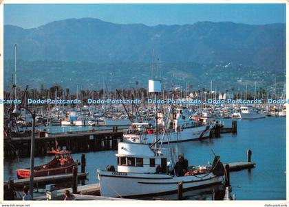 D102870 Santa Barbara Harbor. Art Locker. 1984. Santa Barbara Scenics. 1985