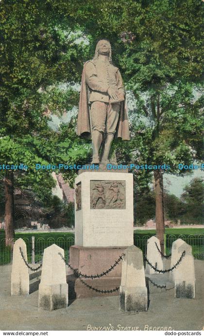 R002005 Bunyans Statue. Bedford. Valentine