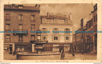 R077585 Lagny. Place du Marche. Bourgogne Freres