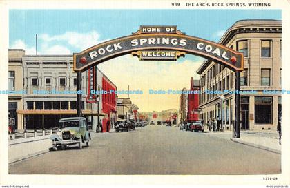 R170117 The Arch. Rock Springs. Wyoming. Continental Divide on the Lincoln Highw