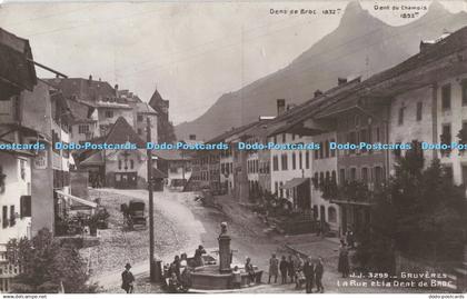 R200022 Dent de Broc Dent du Chamois J J 3299 Gruyeres La Rue et la Dent de Broc