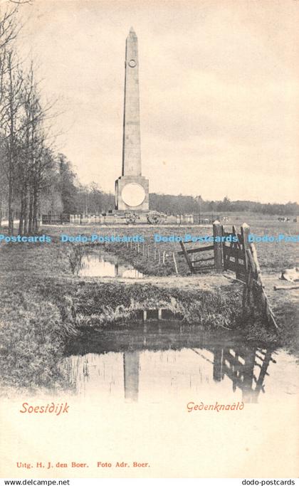 R458509 Soestdijk Gedenknaald H J den Boer Foto Adr Boer