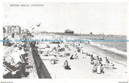 R508036 Bathing Beach Lowestoft