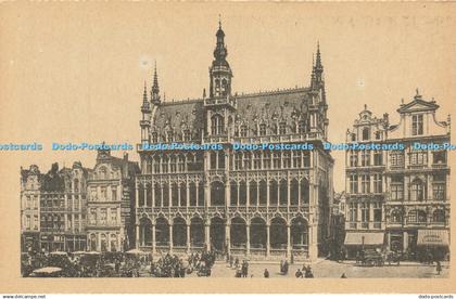 R609189 Brussels King House