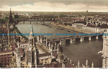 R662201 London. River Thames From Westminster