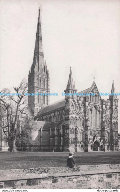 R691350 Salisbury Cathedral