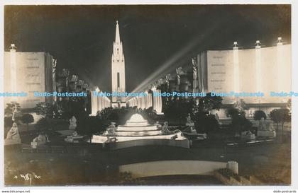 C002279 Unknown Place. Fountain. Statues. Church