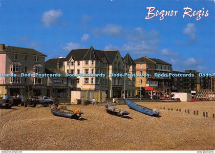 D003768 Bognor Regis. The Beach. Bognor Regis. West Sussex. Howard Morrow. Hinde