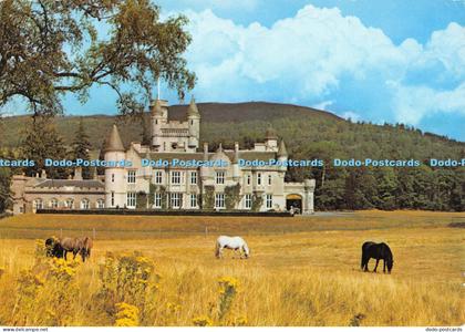 D008484 Balmoral Castle. Aberdeenshire. Iain Wallace. Dixon. 1986