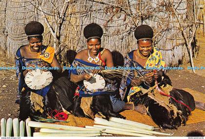 D012959 Swaziland. Women Making Sisal Baskets. M. G. Hosack