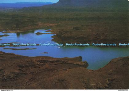 D159644 Boating On Upper Lake Powell. Petley Studio. Mitch Adams