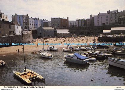 D175900 Pembrokeshire. The Harbour. Tenby. Pembrokeshire Eye Postcards. Haven Co