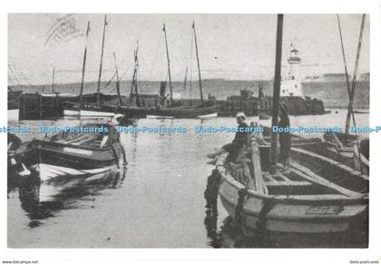 D177271 Scarborough Harbour. Nostalgia Ink. Postcards of Old Scarborough