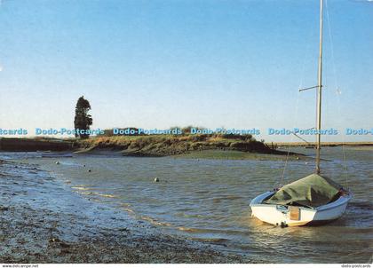 D190755 Burnham Overy Staithe. North Norfolk. Nicolette Hallett. Orlando Publish