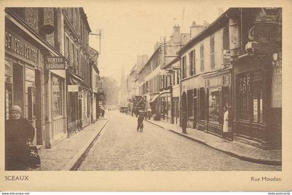 PC42659 Sceaux. Rue Houdan. B. Hopkins