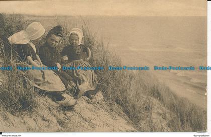 R037707 Kinderen op Het Duin. Zeeland. F. B. den Boer. 1909