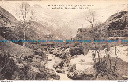 R058806 Gavarnie. Le Cirque de Gavarnie LHotel du Vignemale. BR. Bloc Freres