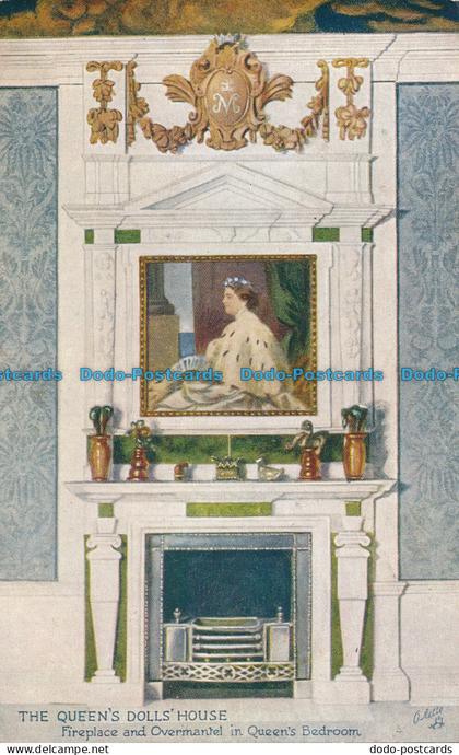 R063448 The Queens Dolls House. Fireplace and Overmantel in Queens Bedroom. Tuck