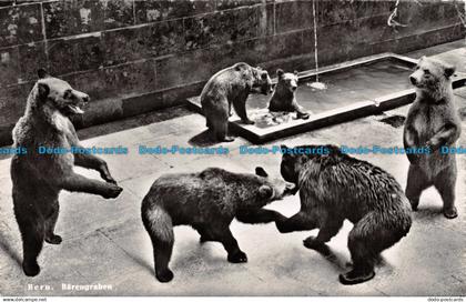 R102132 Bern. Barengraben. La fosse aux ours. Photoglob Wehrli