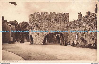 R196775 The Five Arches Tenby