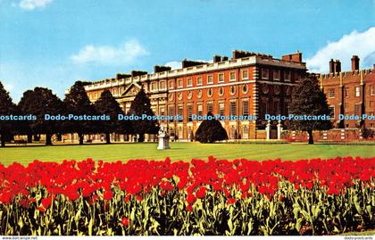 R278780 Hampton Court Postcard