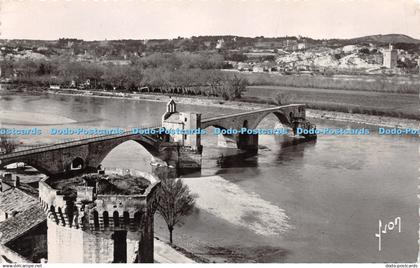 R281807 Avignon Vaucluse Vue panoramique sur Villeneuve lez Avignon B 343 Yvon