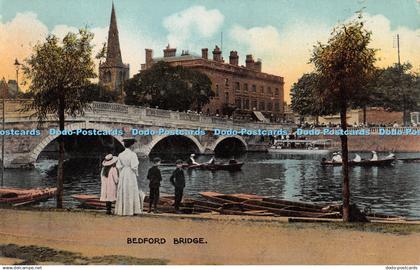 R329526 Bedford Bridge Postcard