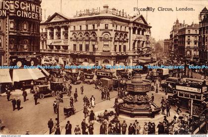 R390701 Piccadilly Circus London