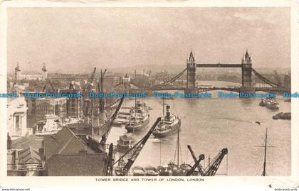 R666287 London. Tower Bridge and Tower of London. W. Straker