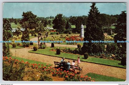 R769725 Northamptonshire Kettering The Wicksteed Park The Sunken Garden 1976