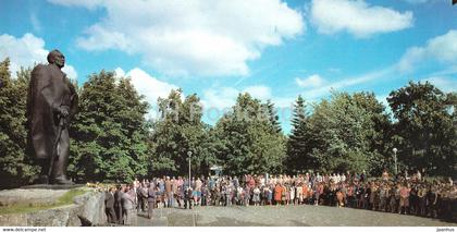 Minsk - monument to Belarus poet Yanka Kupala - 1983 - Belarus USSR - unused