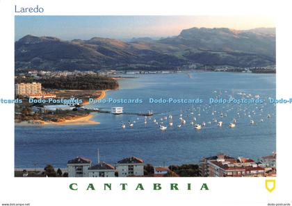 D058286 Laredo. Cantabria. Real Club Nautico de Laredo. Bahia de Santona. Blanco