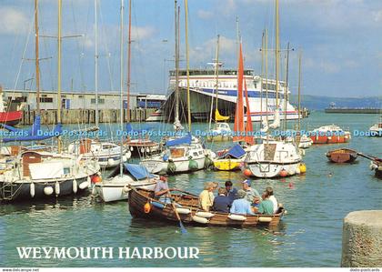 D184093 Weymouth Harbour. Condor 10. Seacat at Weymouth. J. Salmon. Cameracolour